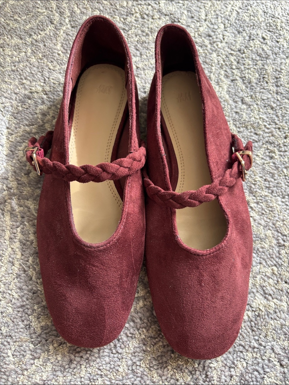 H&M Braided Mary Jane Flats in Burgundy Suede-Look